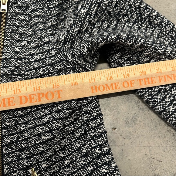 J Crew Tweed Zip Up Moto Jacket Black Fringed Size 8 - Picture 5 of 9